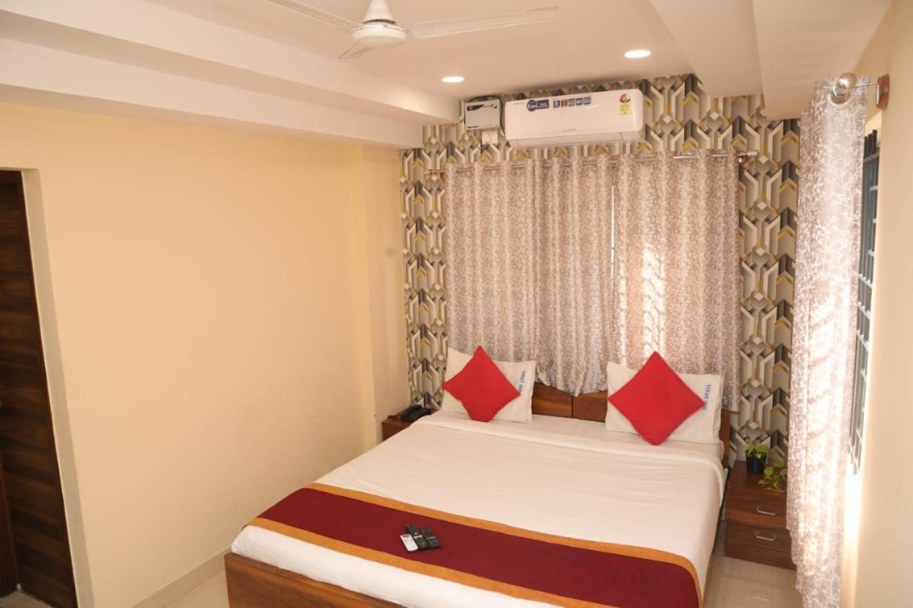 S R Plaza At Delhi Airport Hotel New Delhi Luaran gambar